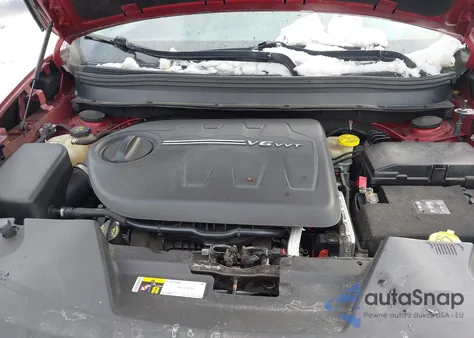 2016 Jeep Cherokee Latitude z USA, uszkodzony, nr VIN 1C4PJMCS3GW253000